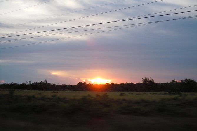Private or Shuttle: Belize Airport or Water Taxi to San Ignacio Town