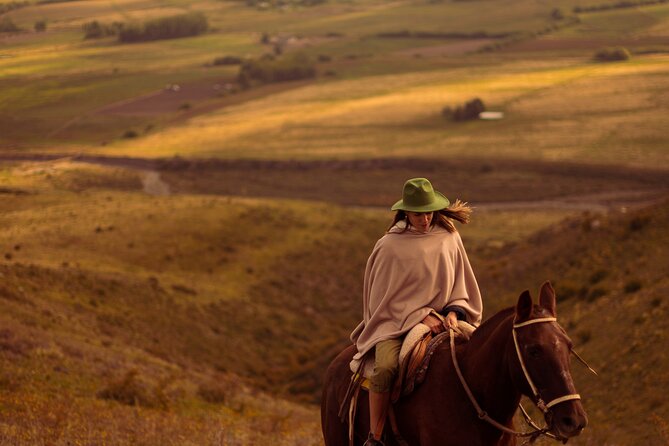 Private Ranch Adventure: Horseback Riding & BBQ Extravaganza