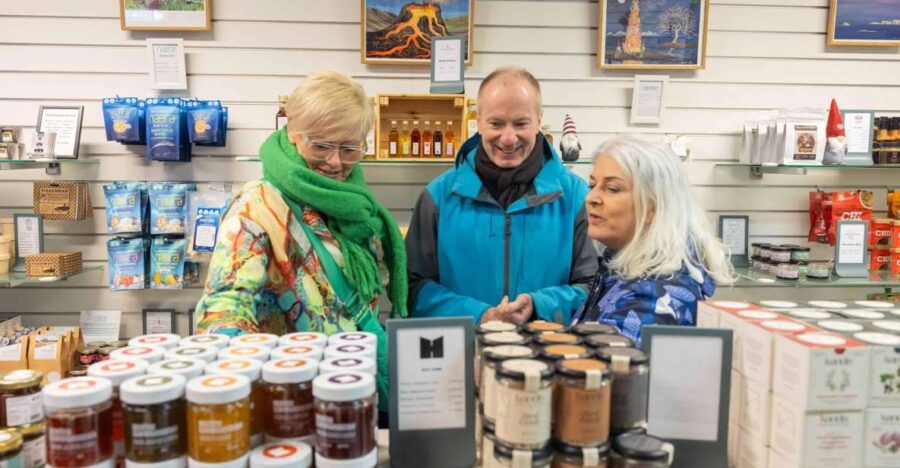 Private Reykjavik Shopping & Sightseeing Walking Tour - Good To Know