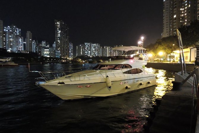 Private Romantic Dinner for 2 on Luxury Yacht - Menu Options and Inclusions