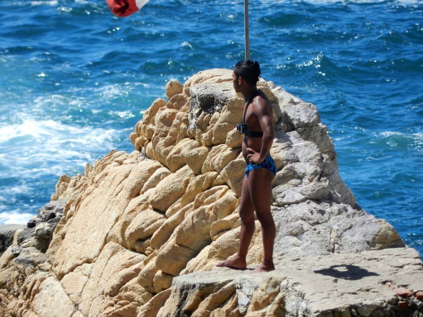 *Private Round-Trip Shuttle: Quebrada Cliff-Dive Watching - Good To Know