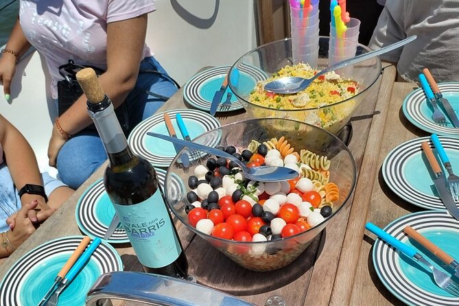 Private Sailing Yacht Dives Experience (4:30 H) With Host, F & D - Good To Know