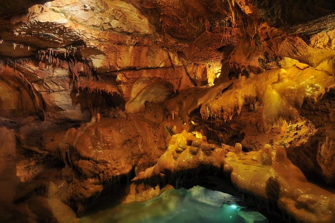 Private Service Half-day The Volcanic Caves Tour