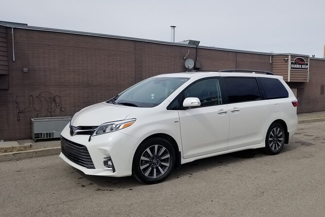 Private Shuttle Service Between Calgary, Banff and Lake Louise