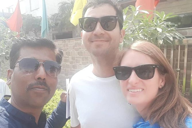 Private Taj Mahal Day Tour by Car With Lunch and Tickets - Good To Know