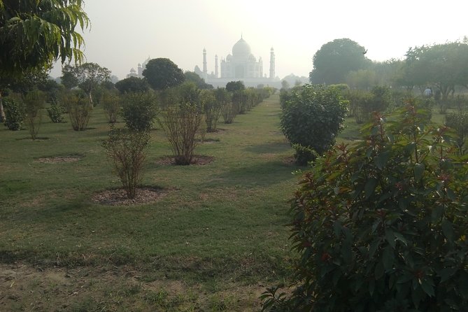 Private Taj Mahal Sunrise Day Tour From Delhi by Car - Good To Know