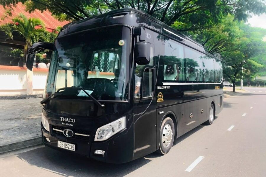 Private Taxi: Between Hue and Hoi an (1 Way Transfer)