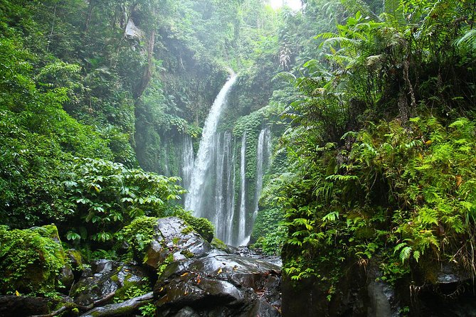 Private Tour: Amazing Waterfalls of Lombok