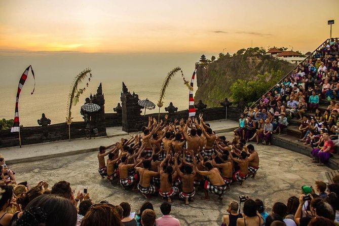Private Tour Bali Beaches and Uluwatu Temple With Dinner - Good To Know