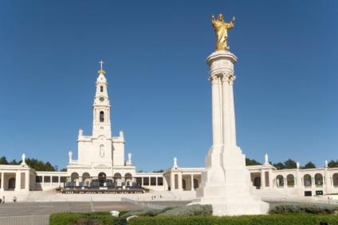 Private Tour for Small Groups of 7 Days in Portugal From Lisbon - Good To Know