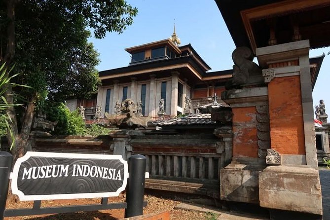 Private Tour Full Day Miniature of Beautiful Indonesia With Lunch (Jakarta) - Good To Know