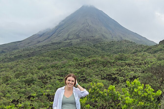 Private Tour Hanging Bridges, Fortuna Waterfall & Arenal Volcano