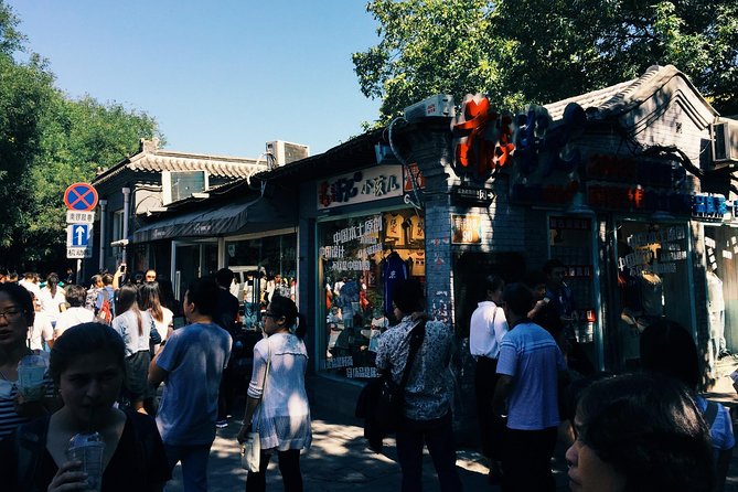 Private Tour-Old Hutong,Drum Tower,Local Home Visit With Lunch - Good To Know