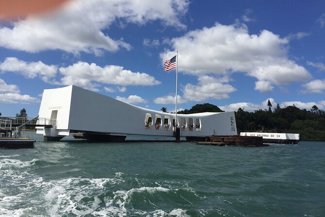 Private Tour – The “USS Arizona Memorial” & “The Mighty MO” !
