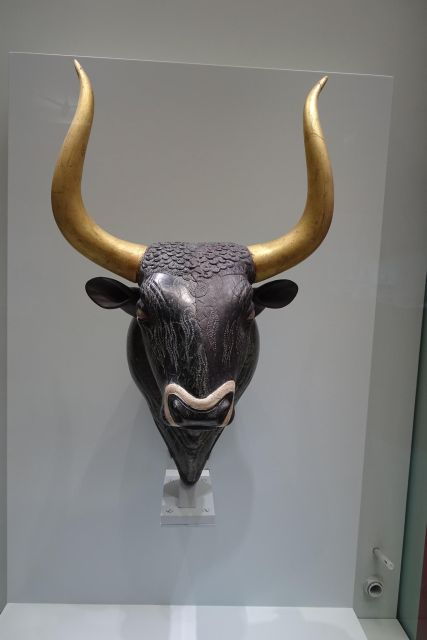 Private Tour to Archaeological Museum and Knossos Palace