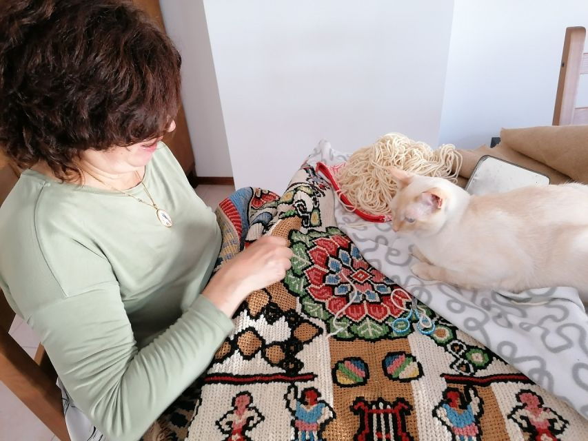 Private Tour to Evora & Arraiolos “Learn to Embroider a Rug”