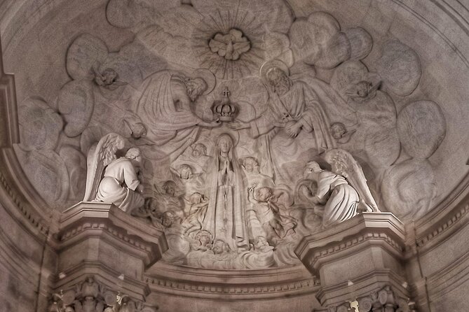 Private Tour to Fátima With an Official Guide