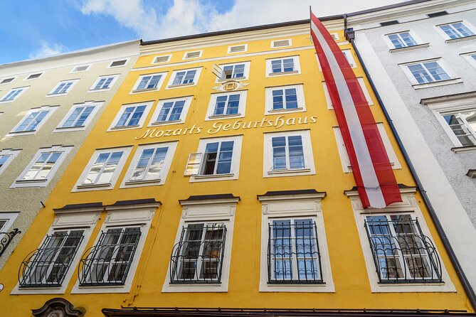 Private Tour to Salzburg, Christmas Market With Traditional Food - Good To Know