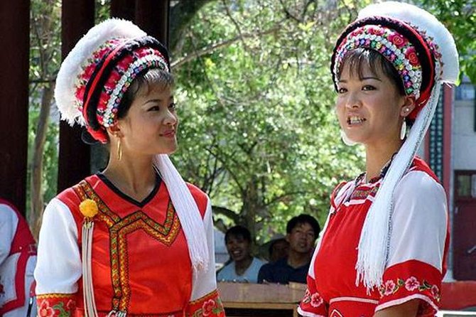 2 Best Shopping Tours In Dali