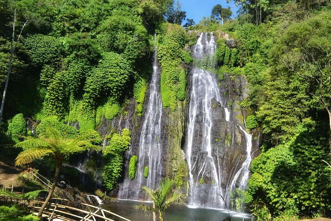 Private Tours : Banyumala Twin Waterfall, Handara Gate and Ulun Danu Temple