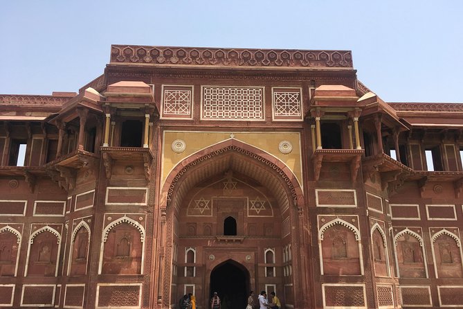 Private Transfer From Agra to New Delhi