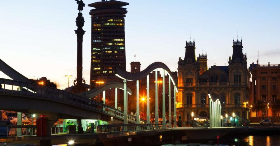 Private Transfer From Barcelona City to Airport Barcelona - Good To Know