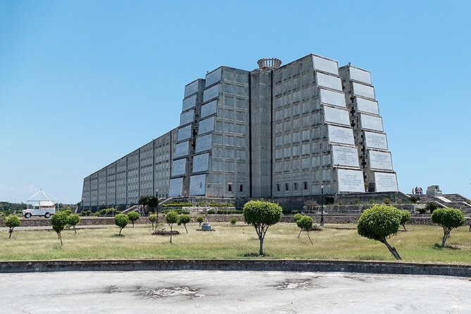 Private Transfer From Las Americas Inter. Airport to Santo Domingo City