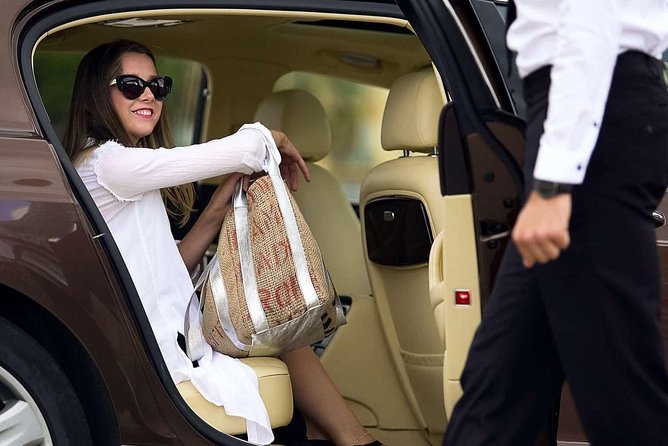 Private Transfer From Milan to Venice