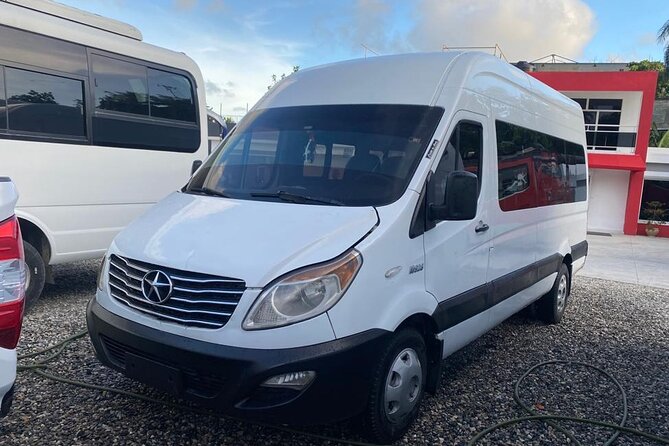 PRIVATE TRANSFER From or to Punta Cana Airport to BAVARO HOTELS