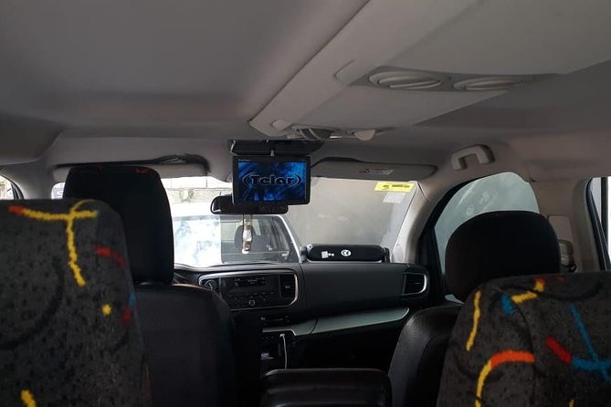 Private Transfer From Santiago Hotel to SCL Airport - Service Details