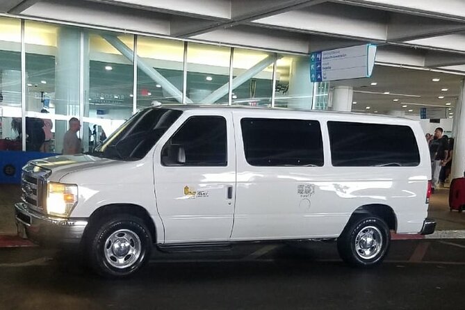 Private Transfer From SJU Airport to San Juan / Rio Grande