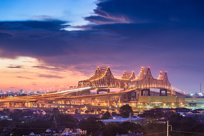 Private Transfer: New Orleans to Louis Armstrong Airport MSY in Business Car