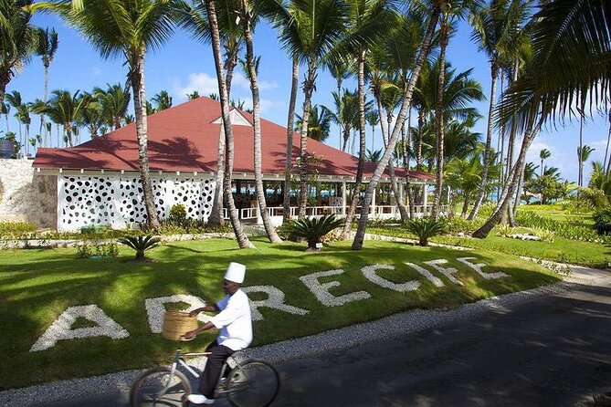 Private Transfer Punta Cana Airport To/From Grand Palladium Palace Punta Cana - Good To Know