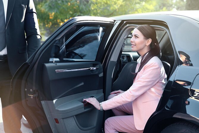 Private Transfer to / From NYC Airports, JFK, LGA, EWR to NYC, NJ, CT, PA, MA