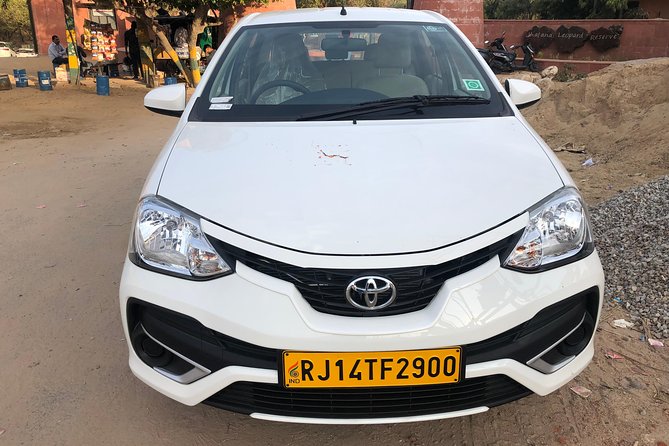 Private Transport: Jaipur To New Delhi Drop in AC Vehicle - Service Description