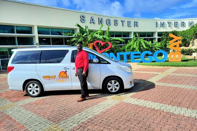 Private Transport: Montego Bay Airport to Grand Palladium