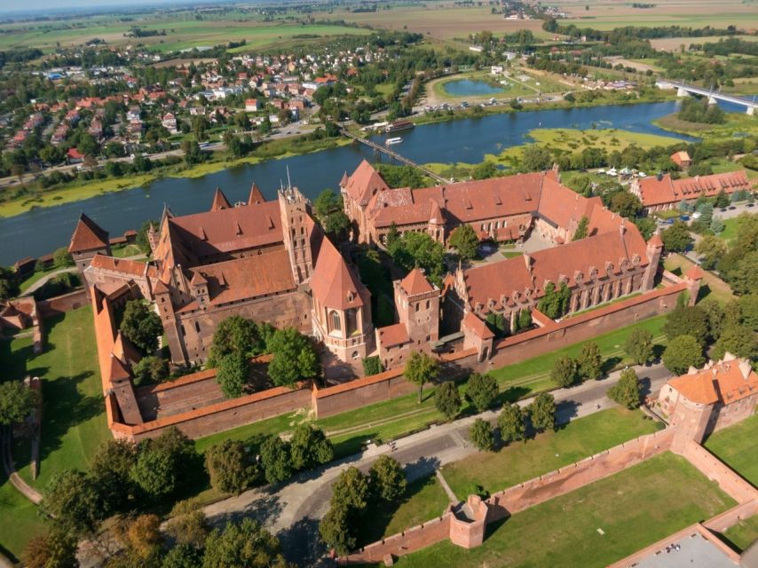 Private Transportation to the Malbork Castle From Gdansk - Good To Know
