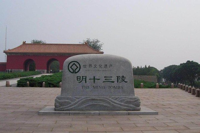 Private Trip to Mutianyu Great Wall, Ming Tombs by English Driver - Tour Highlights