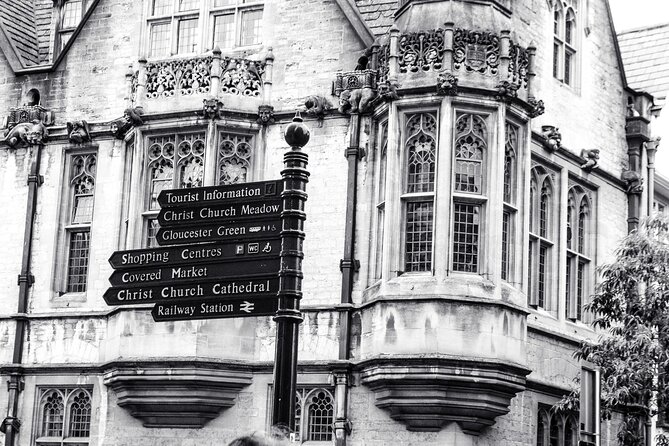 Private Walking Tour: Oxford Highlights, Including Entry to One College
