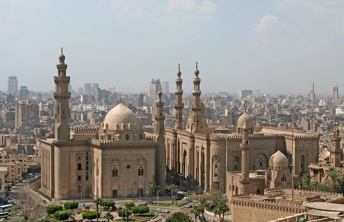 Private Walking Tour to Khan El-Khalili and Madrassa of Sultan Hassan