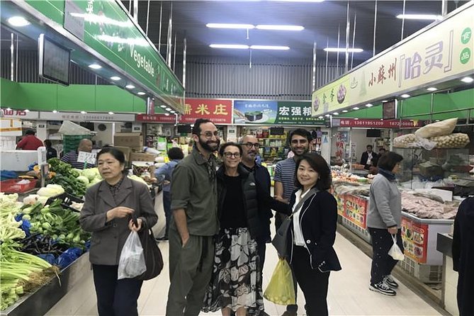Private Wet Market Visit With Cooking Class in Shanghai
