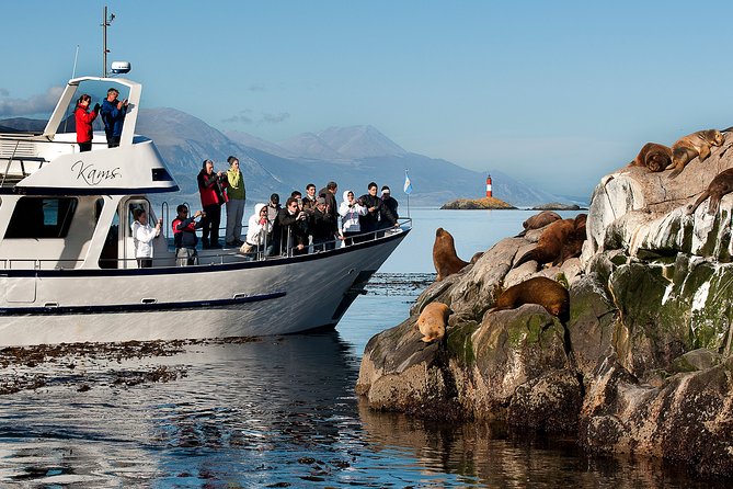 Private Yacht Sailing on the Beagle Channel - Good To Know