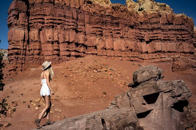 Professional Photo Shoot 1-Hour Activity in Santa Fe