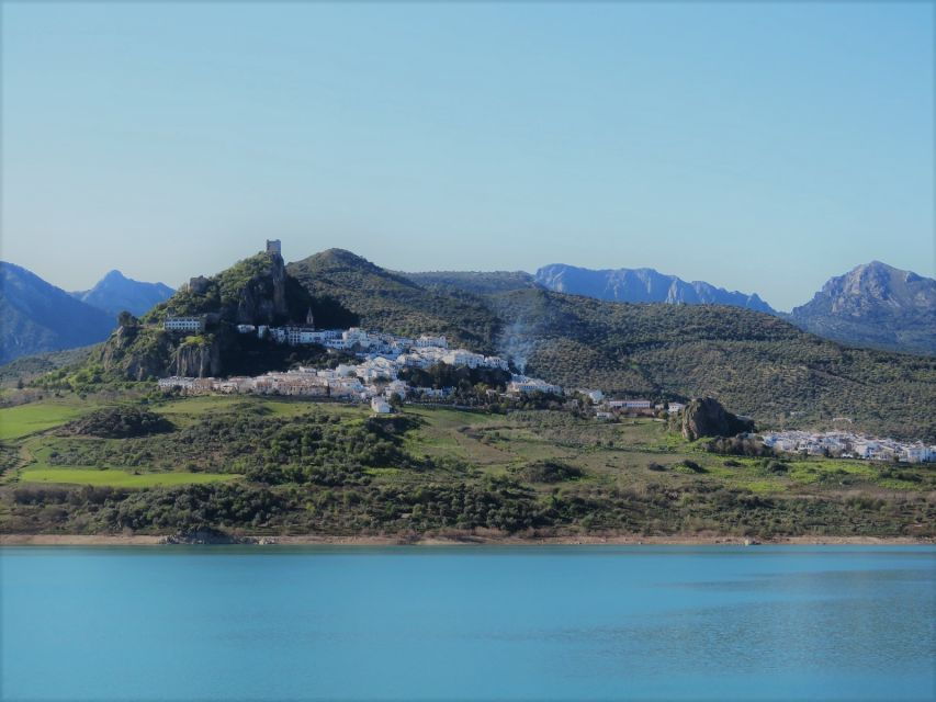 Pueblos Blancos & Ronda: Private Full-Day Tour From Seville - Good To Know