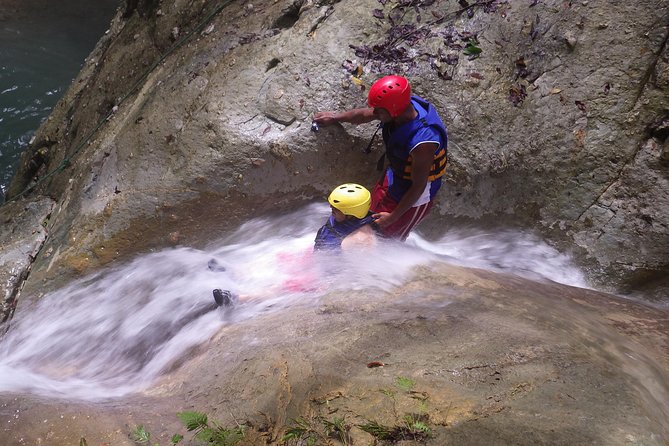 Puerto Plata: Waterfalls of Damajagua (SAFARI HALF DAY)