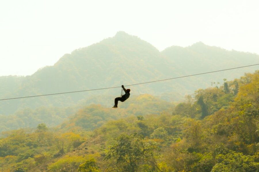 Puerto Vallarta: Jorullo Bridge ATV and Zipline Tour