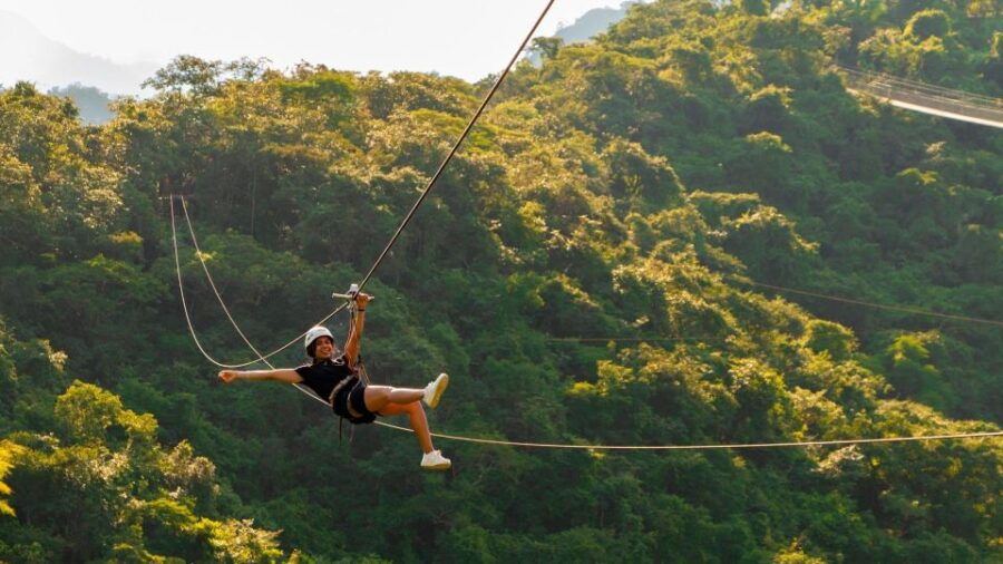 Puerto Vallarta: Mountain Zipline & Mule Ride