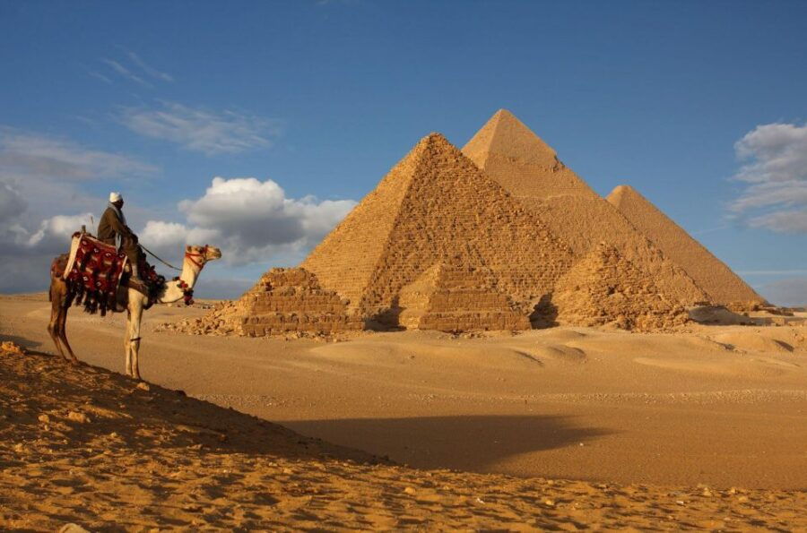 Pyramids of Giza& Sphinx - Good To Know
