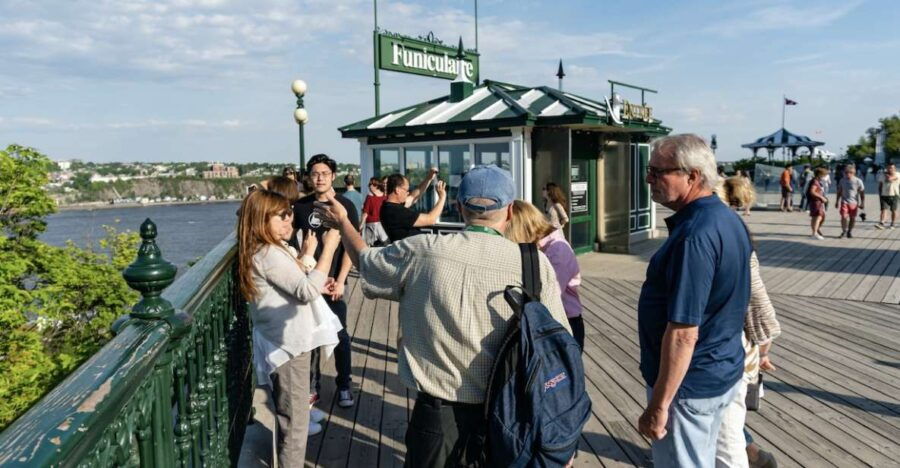 Quebec City: Old Quebec Walking Tour With Funicular Ride