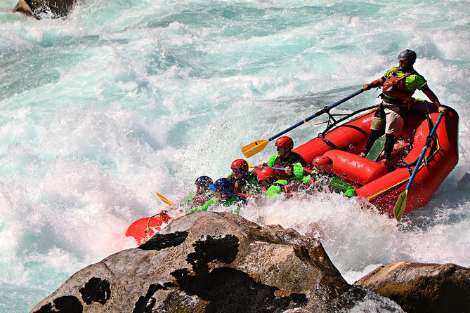 Rafting Blue to Macal - Futaleufu River - Professional Guided White-Water Rafting
